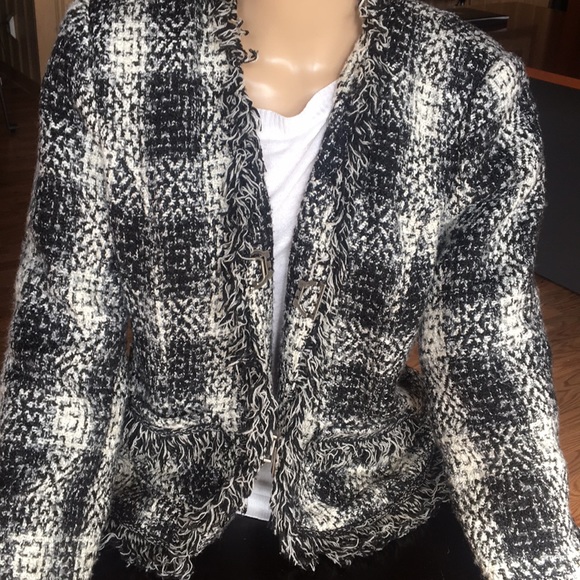 CAbi Jackets & Blazers - Cabi Blazer